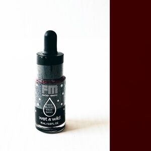 ⭐️5 For 25⭐️ Wet n Wild Fantasy Makers Fake Blood